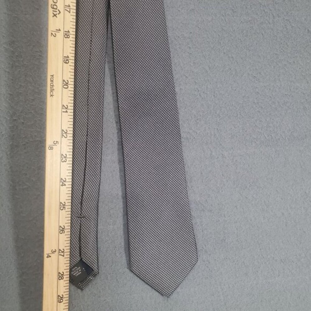Michael Kors MMK Mens Classic Professional Silk Tie Silver Gray Micro-Textured - Picture 6 of 9